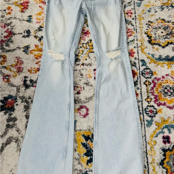 ZARA Flare Distressed Jeans - Picture 4 of 9